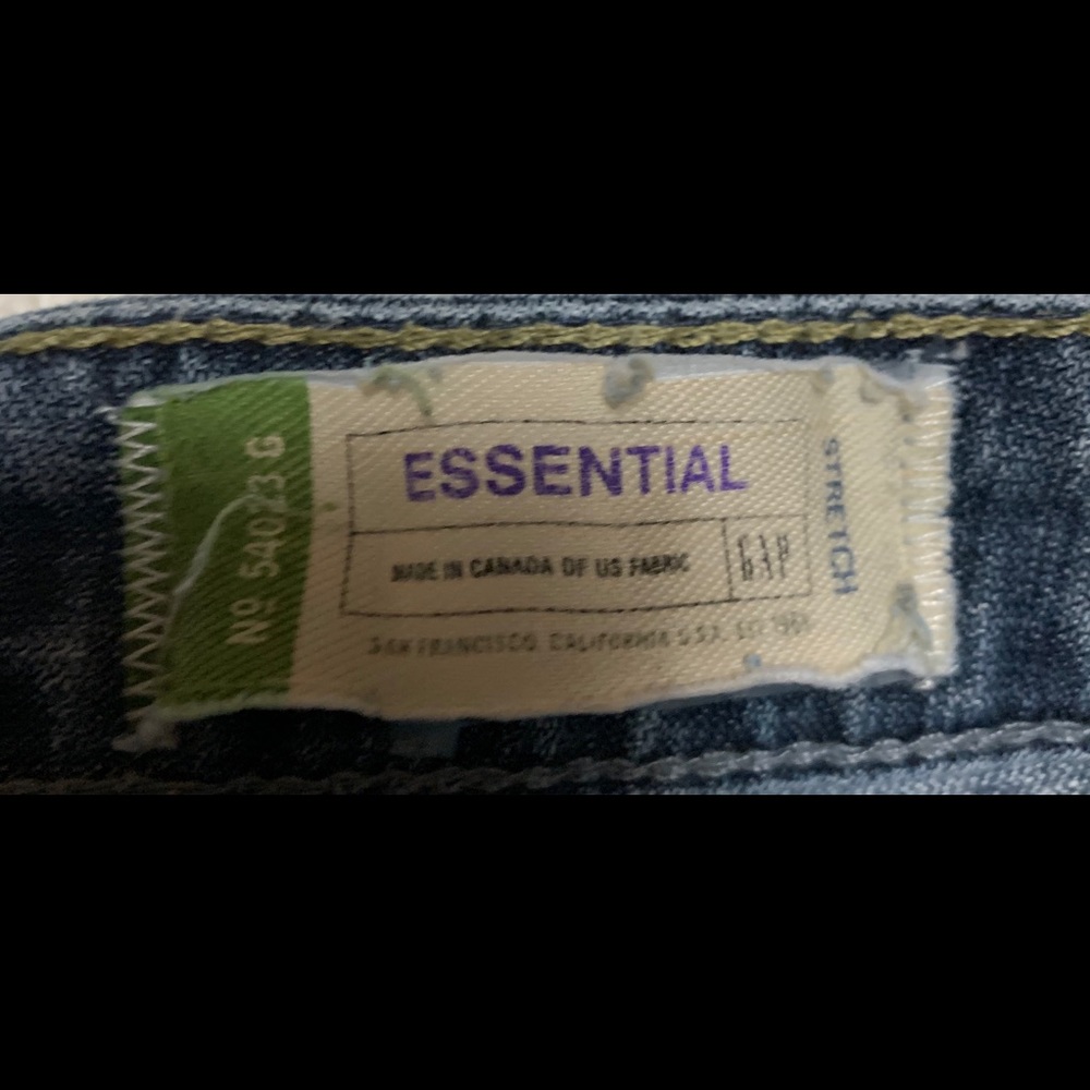 Gap Essential Jeans - image 4